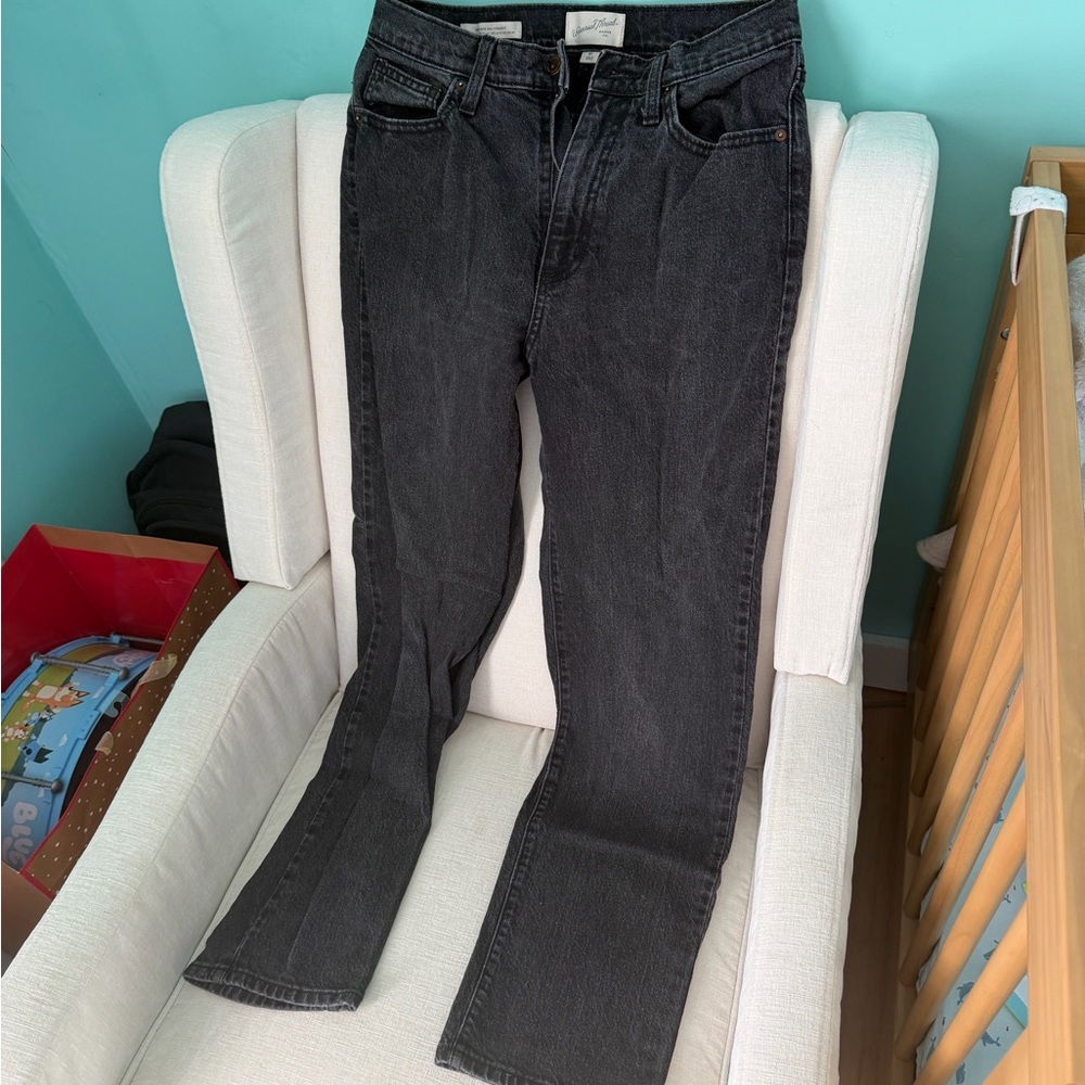 Universal Thread Women's Black Straight Leg Jeans